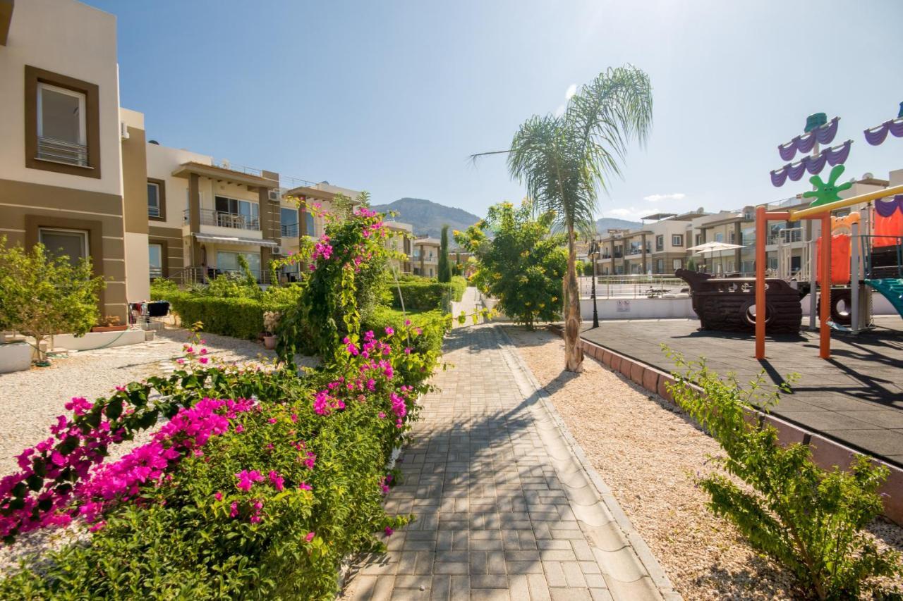 Spacious Two-Bedroom Apartment In Amazing Residence Escape Homes Kyrenia  Exterior foto