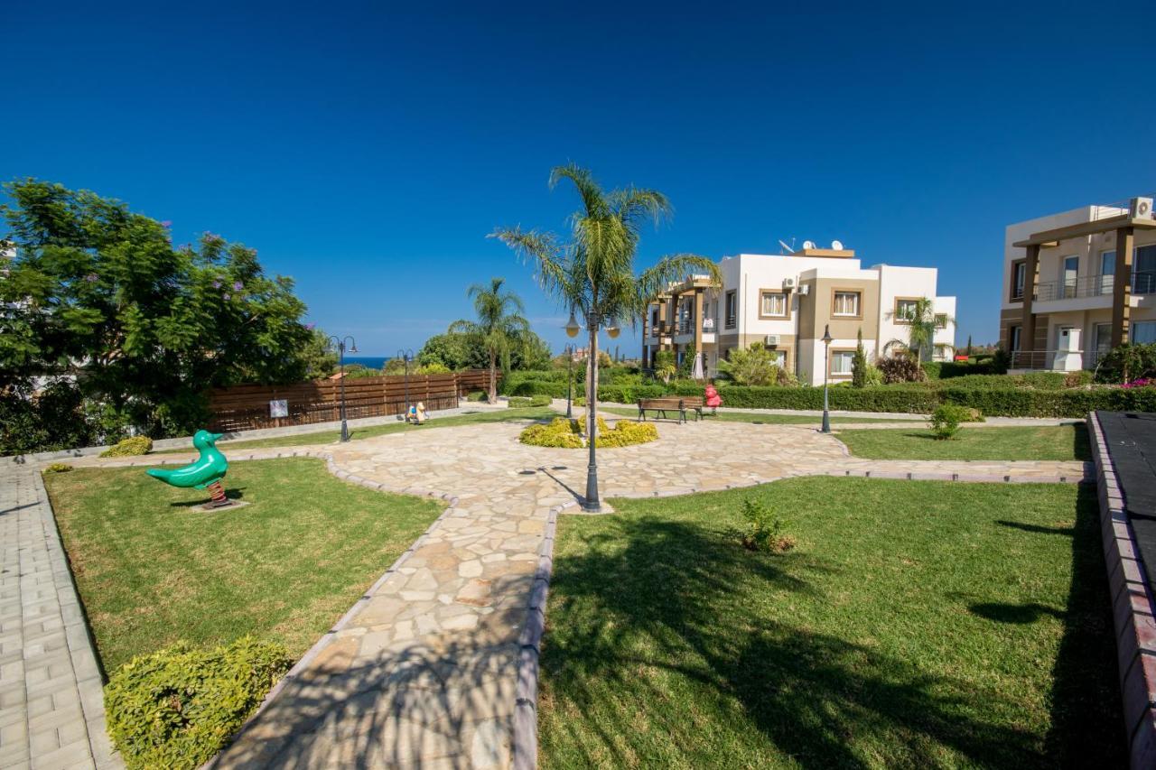 Spacious Two-Bedroom Apartment In Amazing Residence Escape Homes Kyrenia  Exterior foto