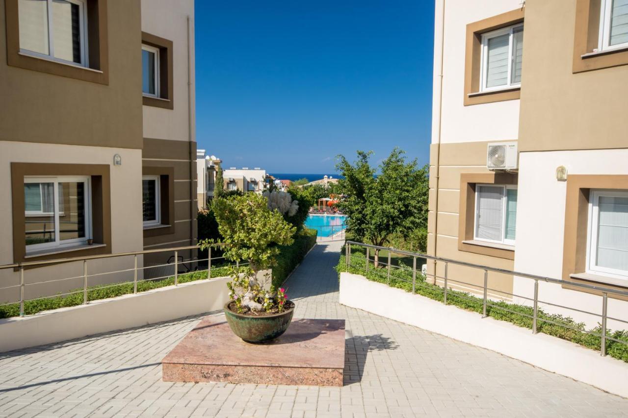 Spacious Two-Bedroom Apartment In Amazing Residence Escape Homes Kyrenia  Exterior foto