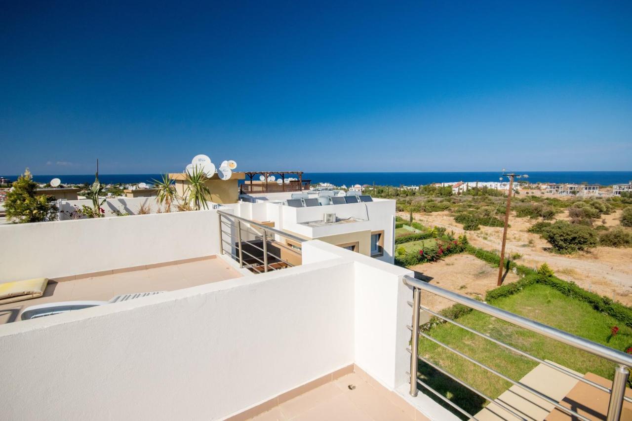Spacious Two-Bedroom Apartment In Amazing Residence Escape Homes Kyrenia  Exterior foto