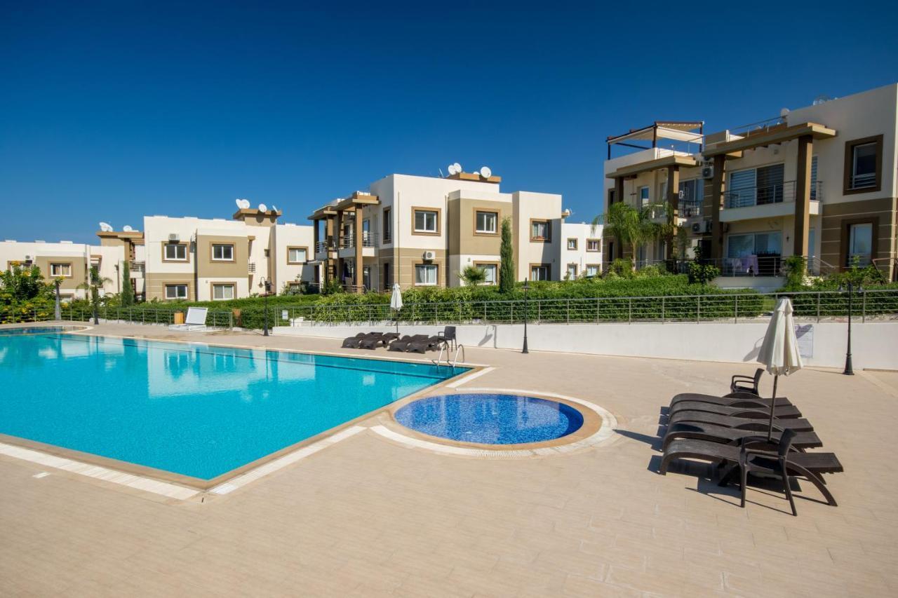 Spacious Two-Bedroom Apartment In Amazing Residence Escape Homes Kyrenia  Exterior foto